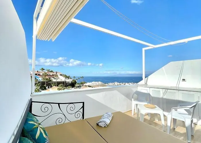 Будинок відпочинку Valley Fortuna Адехе